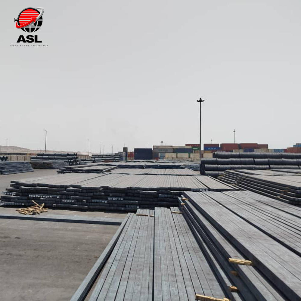 تخلیه و بارگیری مواد اولیه